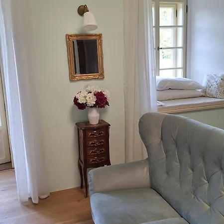 Apartament Zamecky Jince